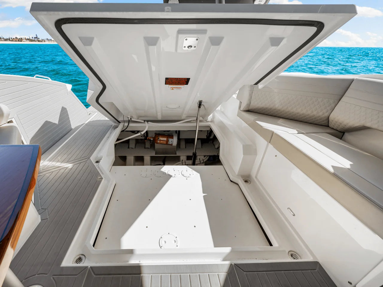 2025 Cruisers Yachts 38 GLS Outboard 38.0 feet, Venice, Florida #58