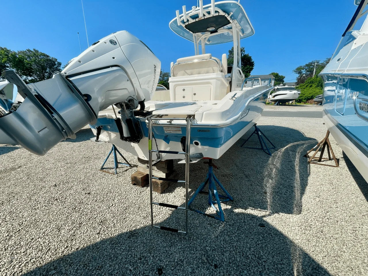 2026 Boston Whaler 250 Dauntless 25.0 feet, Quincy, MA #8