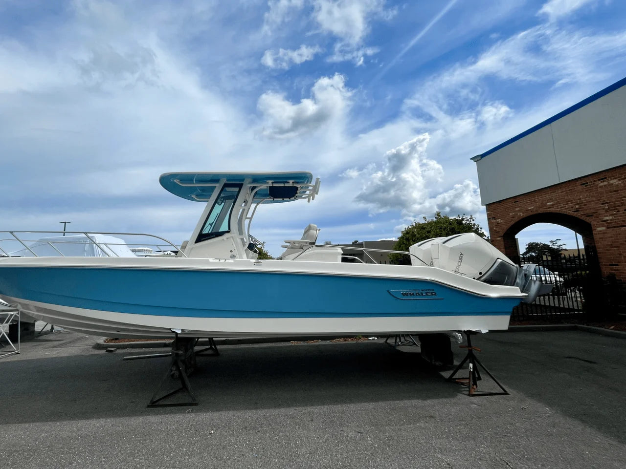 2025 Boston Whaler 280 Dauntless 28.0 feet, Danvers, Massachusetts #1