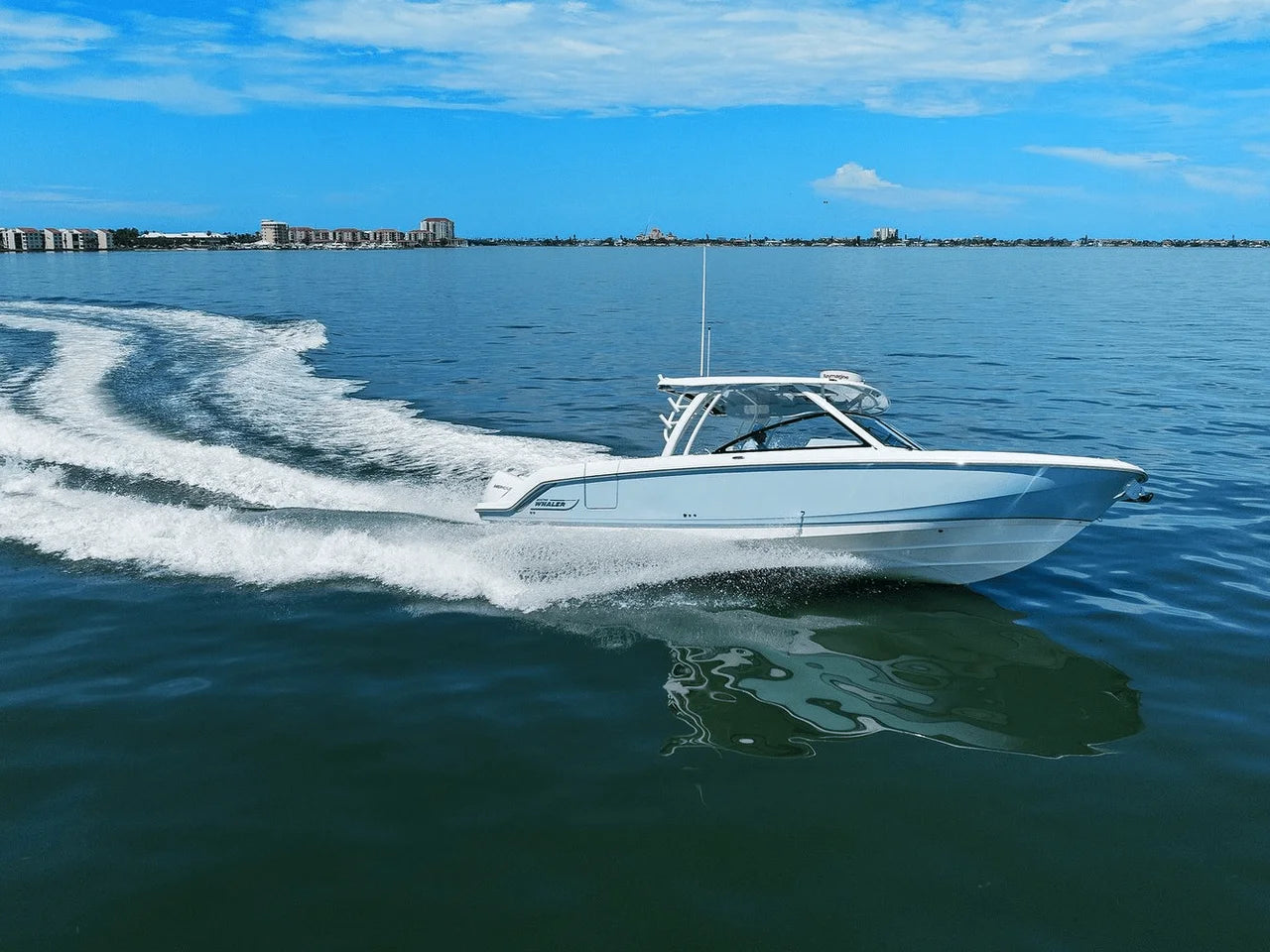 2020 Boston Whaler 320 VANTAGE 33.0 feet, St Petersburg, FL #10
