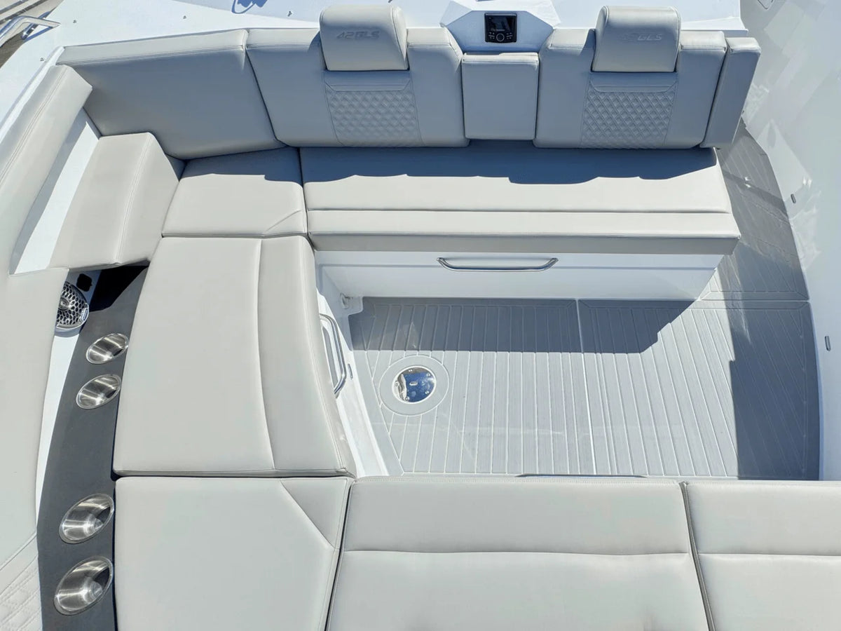 2025 Cruisers Yachts 42 GLS Outboard 42.0 feet, Pensacola, Florida #10