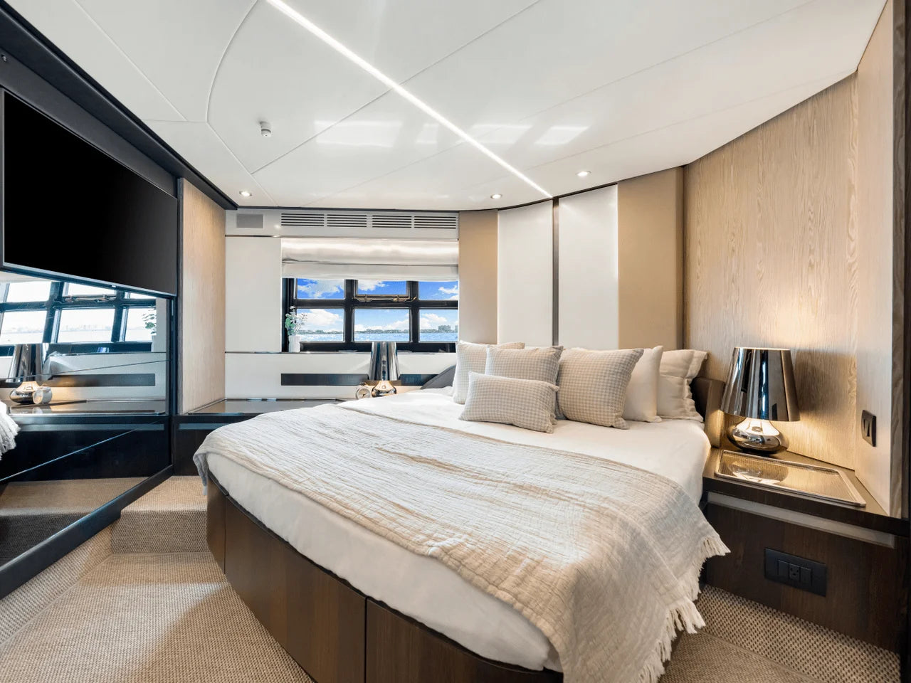 2025 Azimut S6 60.0 feet, Sarasota, Florida #83