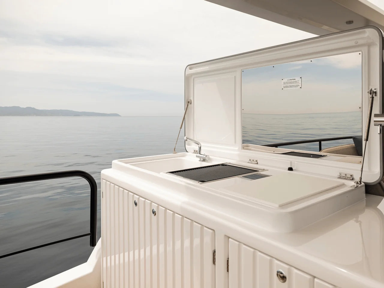 2026 Azimut Magellano 60 60.0 feet, Inuvik, Northwest Territories #32