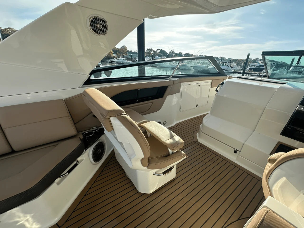 2018 Sea Ray 400 SLX 40.0 feet, Quincy, MA #31