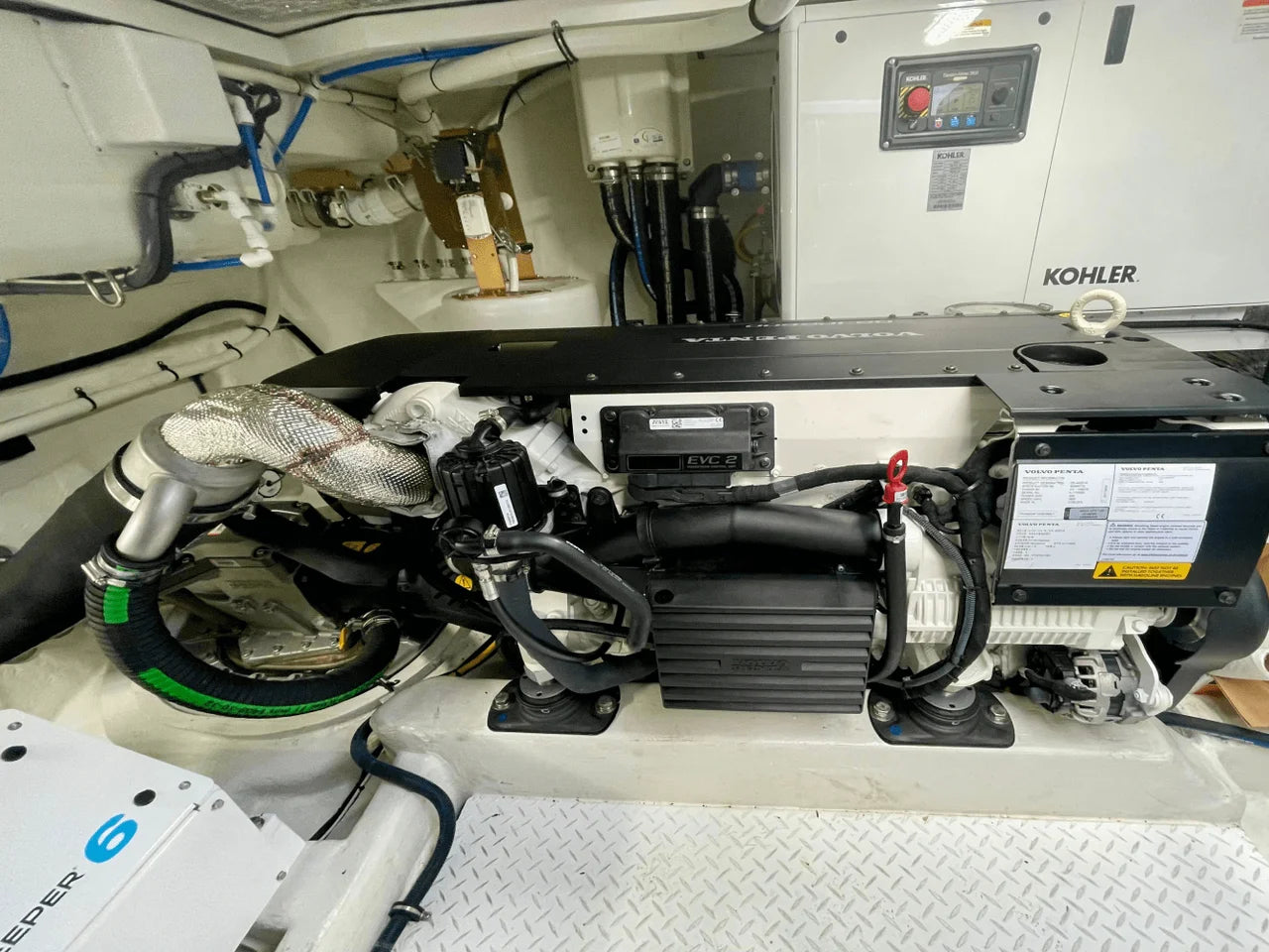2023 Cruisers Yachts 46 CANTIUS 46.0 feet, Quincy, MA #46