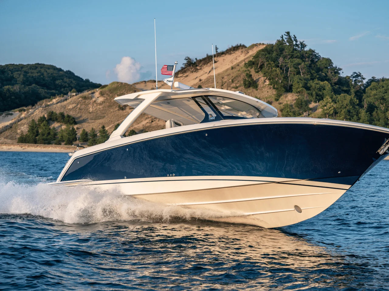 2025 Tiara Yachts LS 38 38.0 feet, Inuvik, Northwest Territories #31