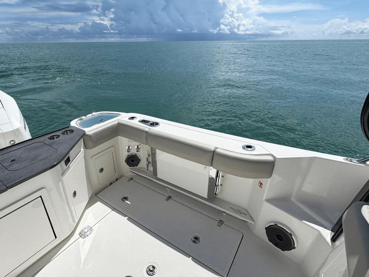 2026 Boston Whaler 365 Conquest 36.0 feet, Jupiter, Florida #11