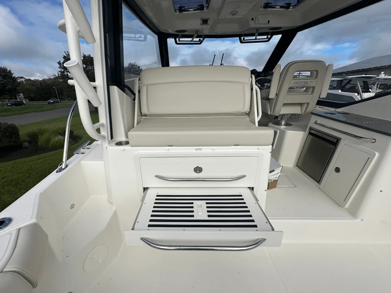 2026 Boston Whaler 325 Conquest 32.0 feet, Ocean View, NJ #20