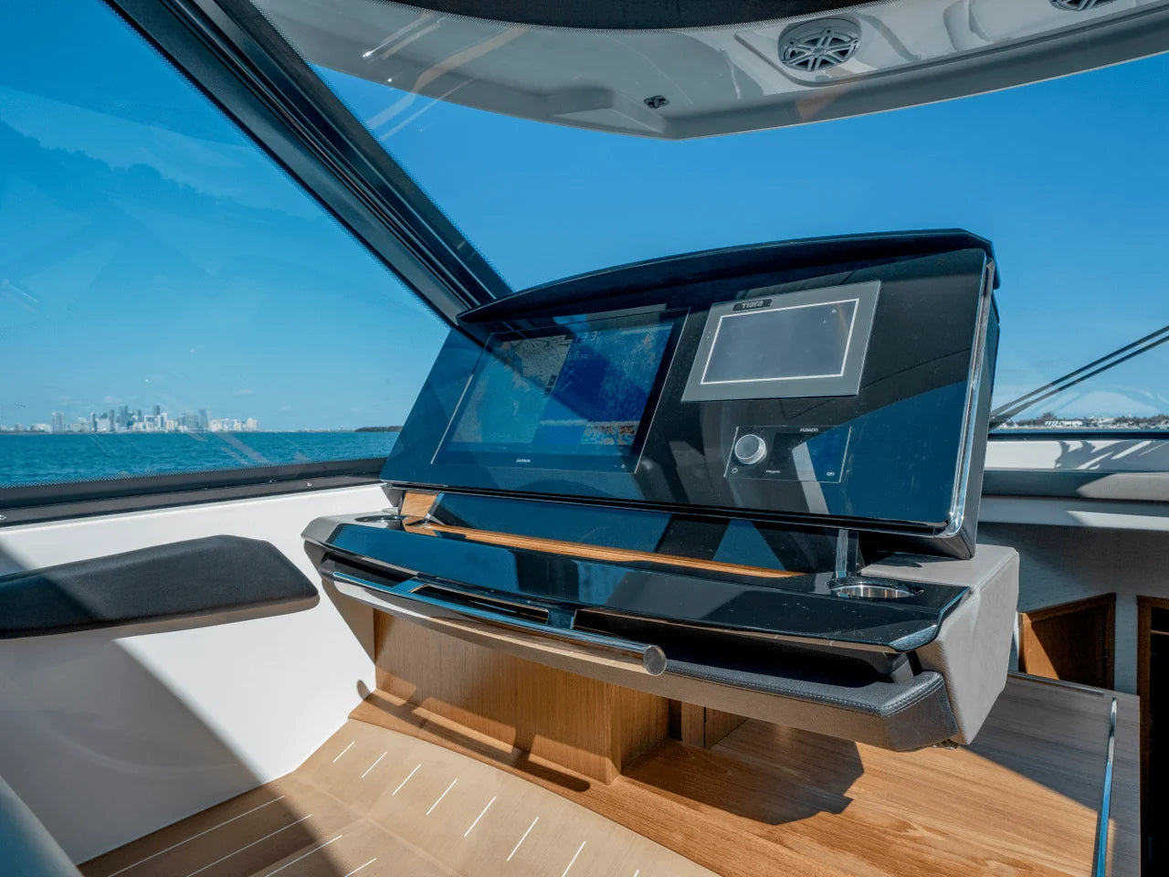 2025 Tiara Yachts EX 60 60.0 feet, Inuvik, Northwest Territories #19