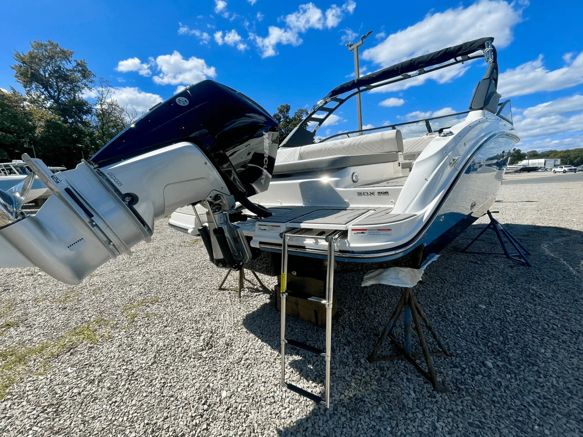 2026 Sea Ray SDX 250 Outboard 25.0 feet, Quincy, MA #3