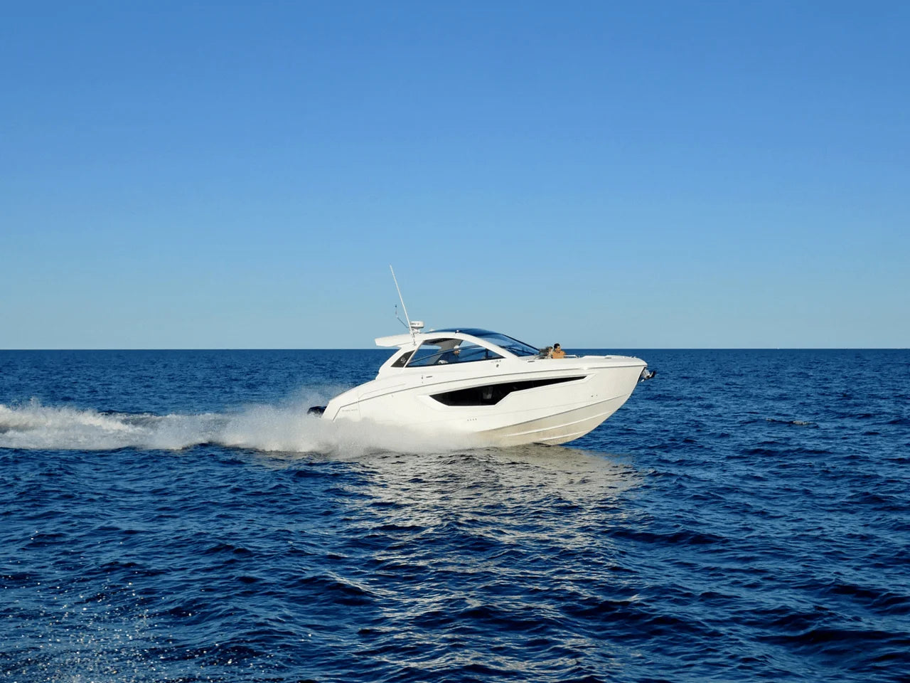 2026 Cruisers Yachts 42 GLS Outboard 42.0 feet, Inuvik, Northwest Territories #17