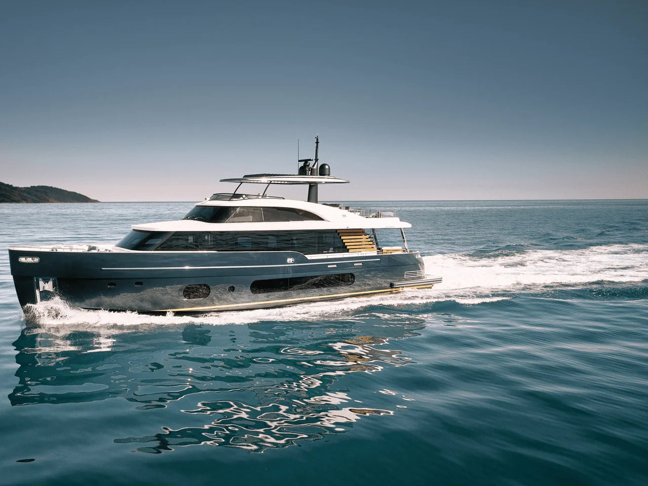 2026 Azimut Magellano 25M 83.0 feet, Inuvik, Northwest Territories #1