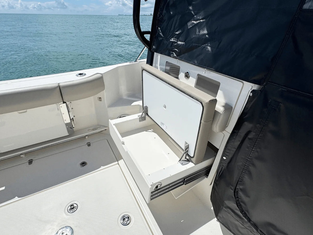 2026 Boston Whaler 365 Conquest 36.0 feet, Jupiter, Florida #19