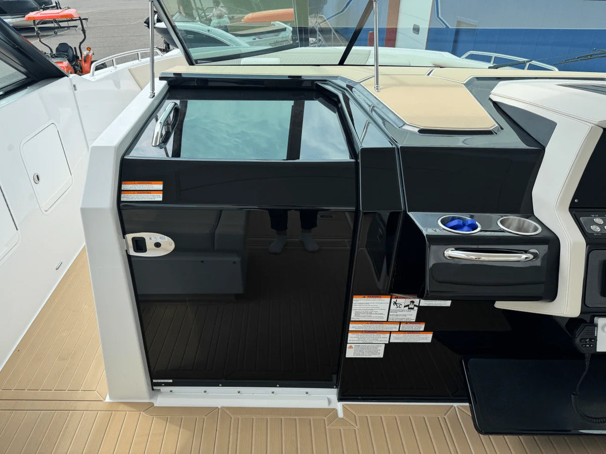 2026 Cruisers Yachts 34 GLS 34.0 feet, Excelsior, Minnesota #40