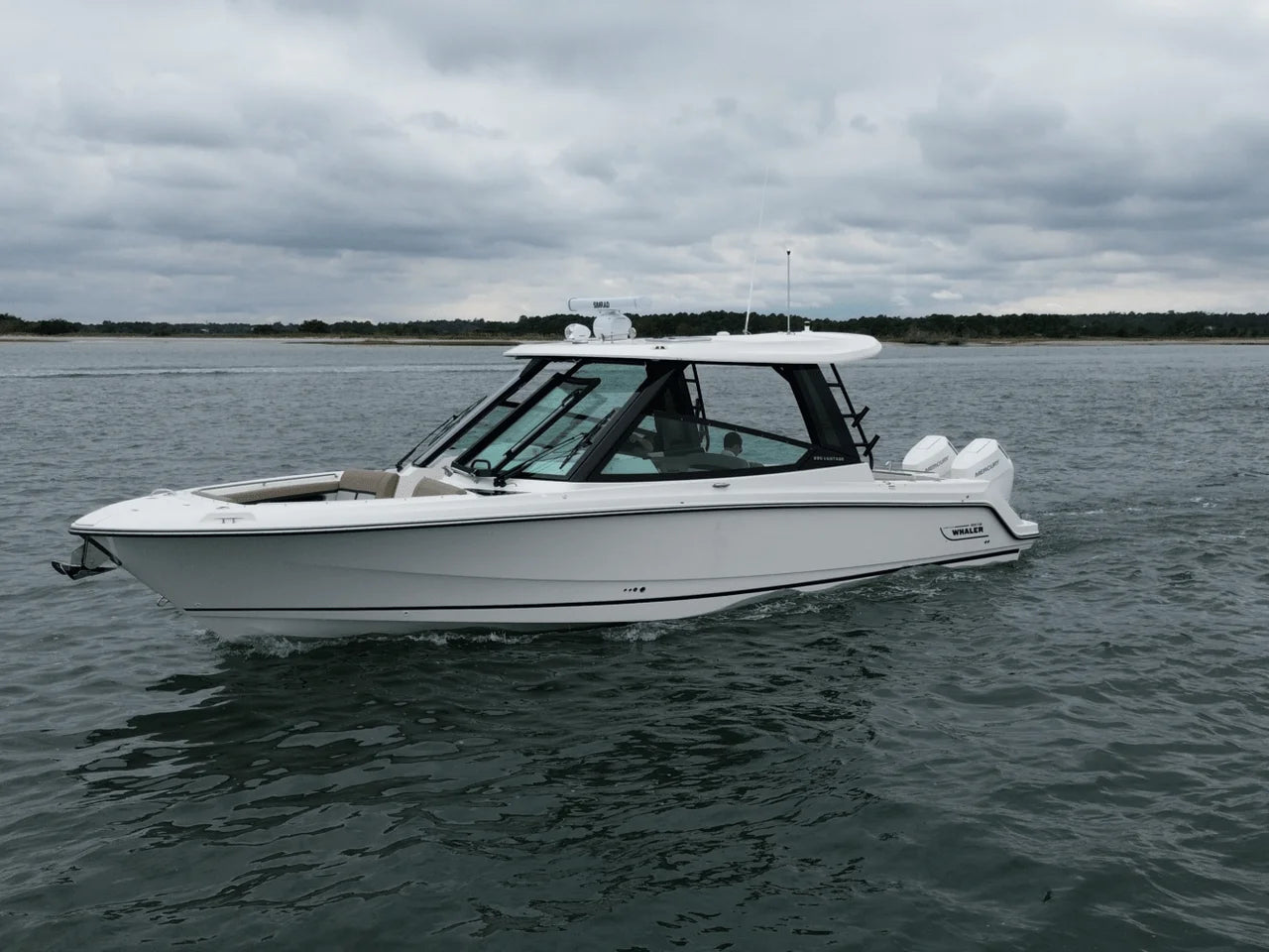 2026 Boston Whaler 330 Vantage 33.0 feet, Charleston, South Carolina #6