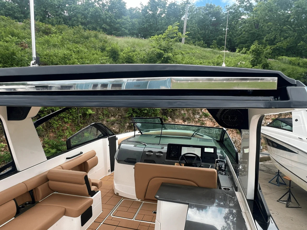 2022 Aviara AV36 Outboard 36.0 feet, Lake Ozark, MO #17