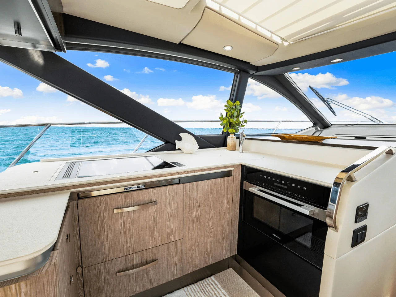 2025 Azimut S6 60.0 feet, Sarasota, Florida #75