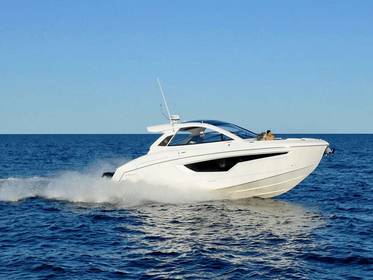 2027 Cruisers Yachts 42 GLS Outboard 42.0 feet, Brick Township, New Jersey #1