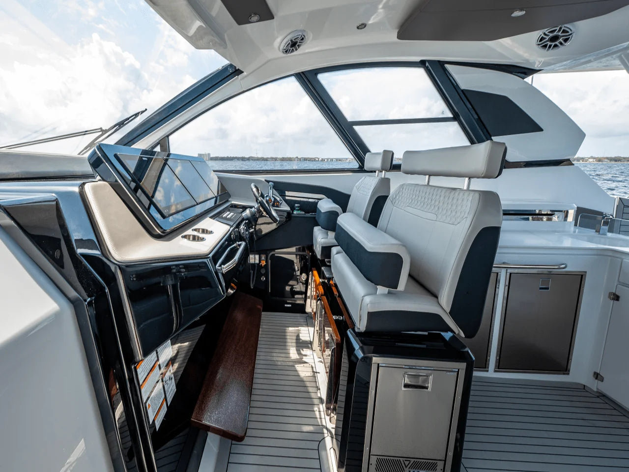 2025 Cruisers Yachts 50 GLS 50.0 feet, Pensacola, Florida #38