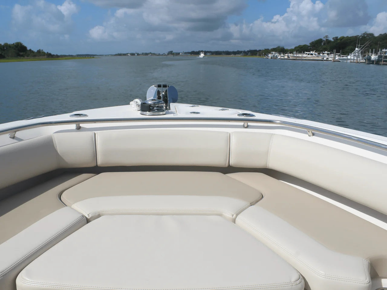 2024 Boston Whaler 250 OUTRAGE 25.0 feet, Wrightsville Beach, North Carolina #24