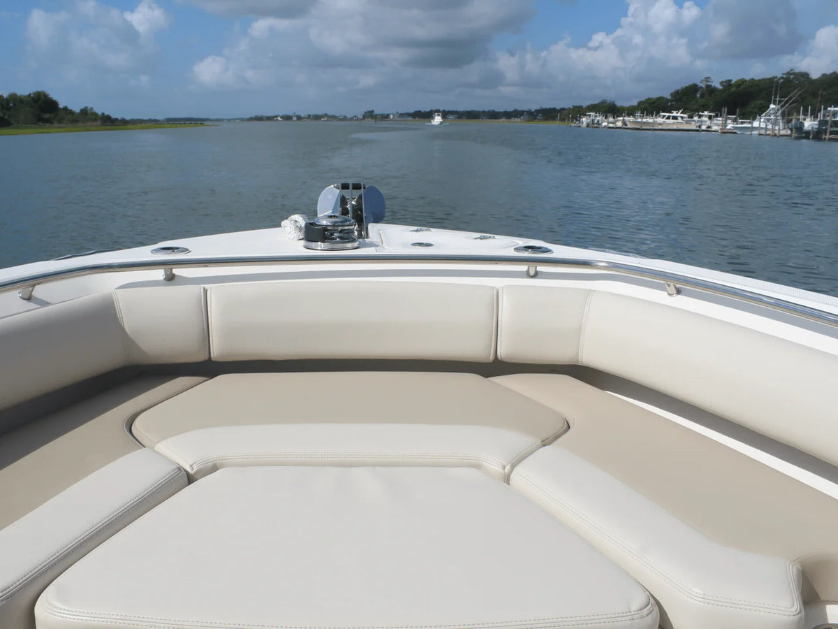 2024 Boston Whaler 250 OUTRAGE 25.0 feet, Wrightsville Beach, North Carolina #24