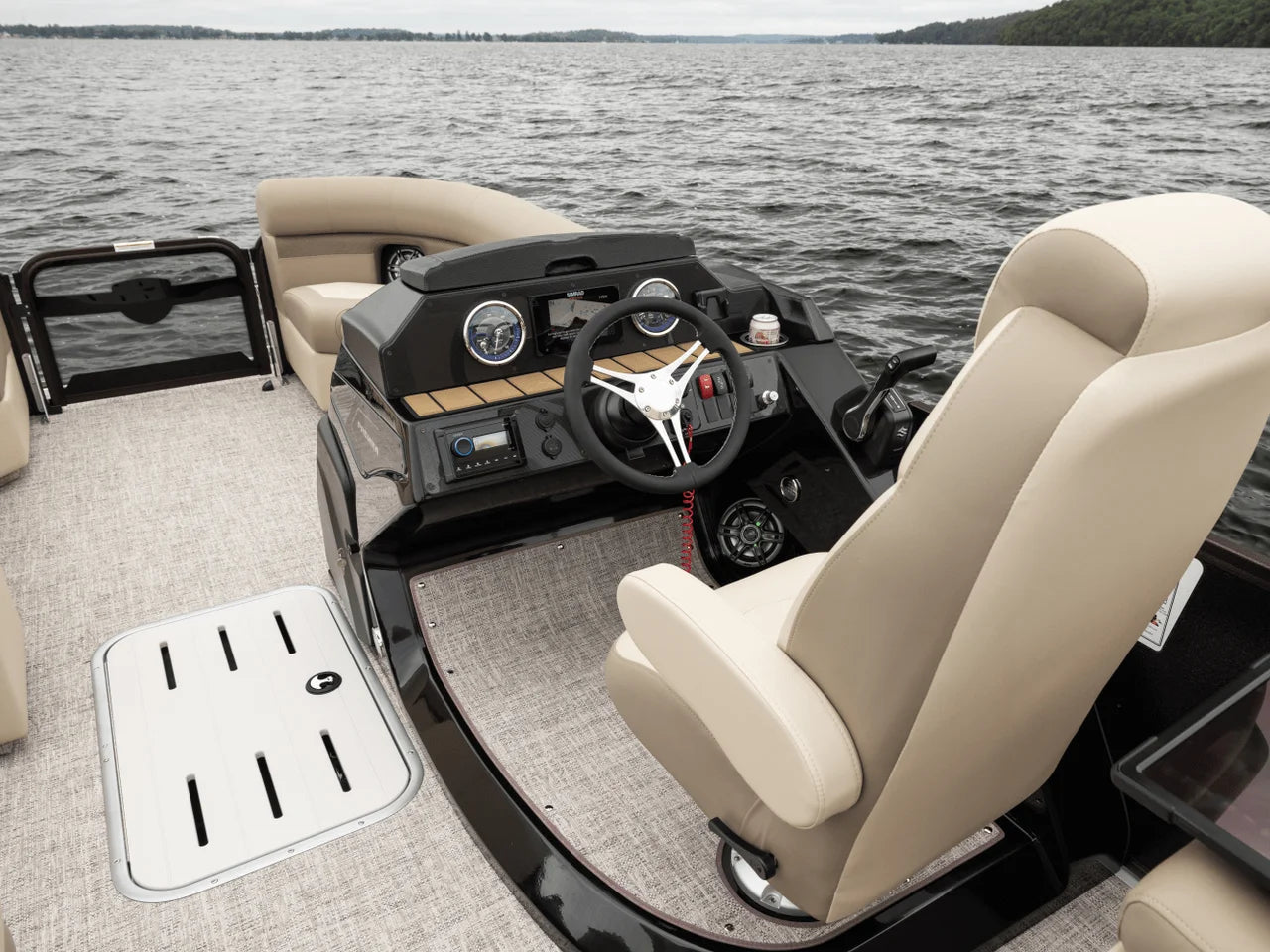2026 Premier 250 Solaris 25.0 feet, Inuvik, Northwest Territories #11