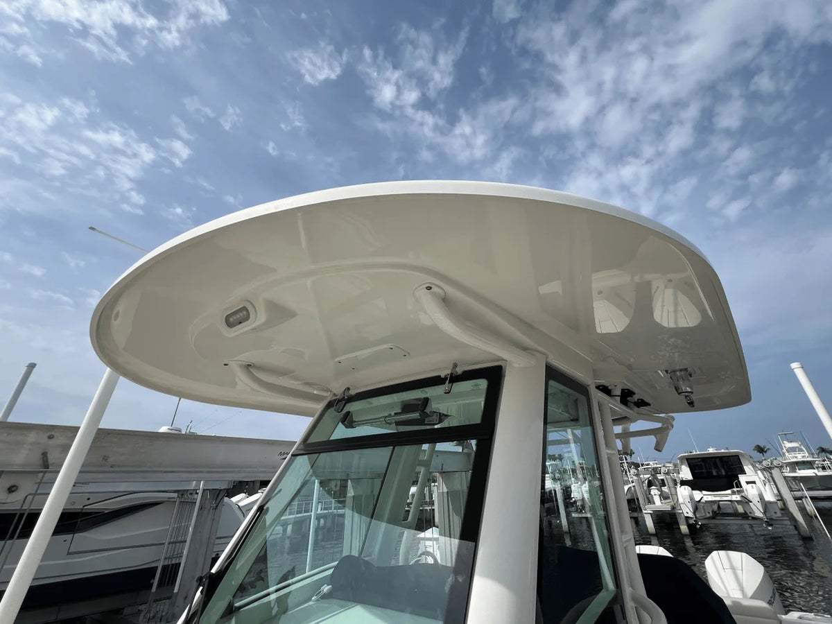 2019 Boston Whaler 280 OUTRAGE 28.0 feet, Stuart, Florida #32