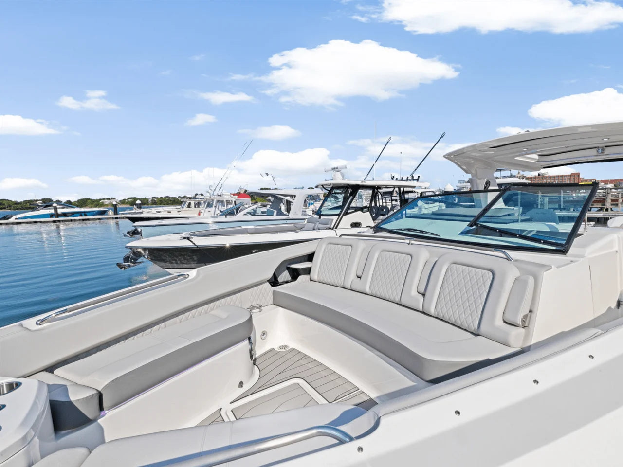 2025 Sea Ray SLX 400 Outboard 40.0 feet, Quincy, MA #48