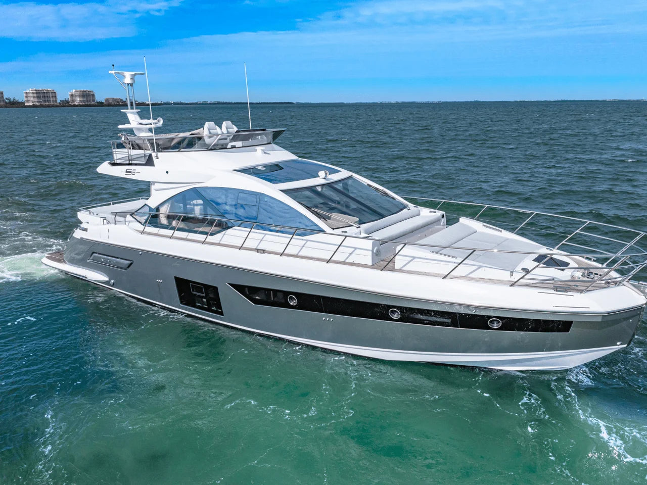 2025 Azimut S6 60.0 feet, Sarasota, Florida #23