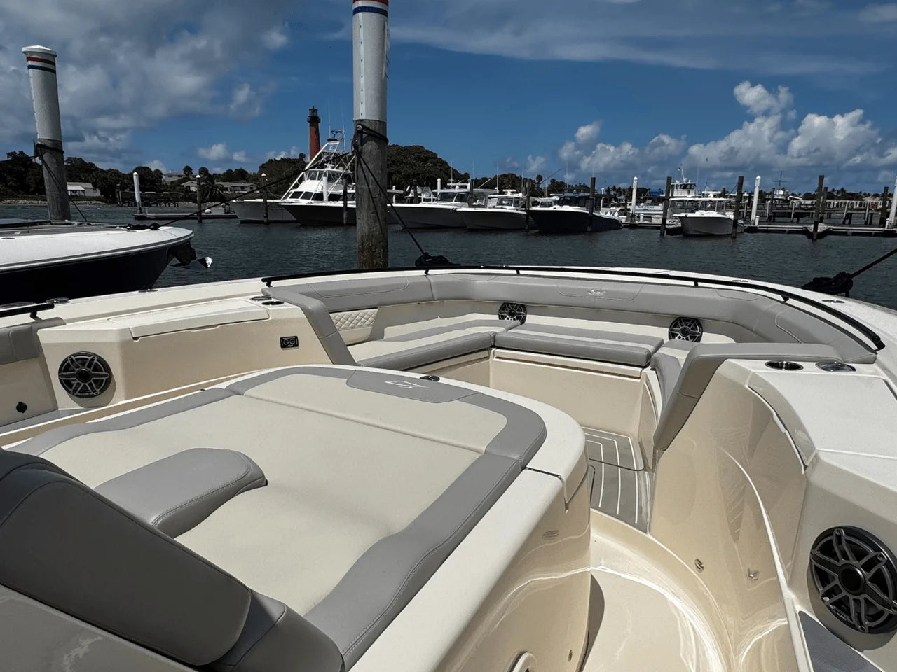 2025 Scout 400 LXF 40.0 feet, Jupiter, Florida #19