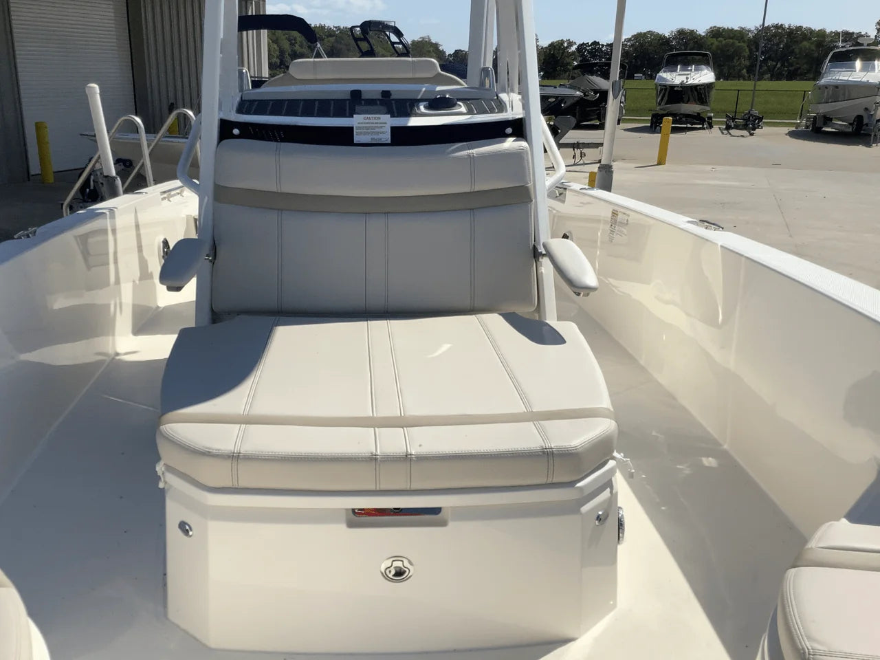 2026 Boston Whaler 250 Dauntless 25.0 feet, Monkey Island, OK #23