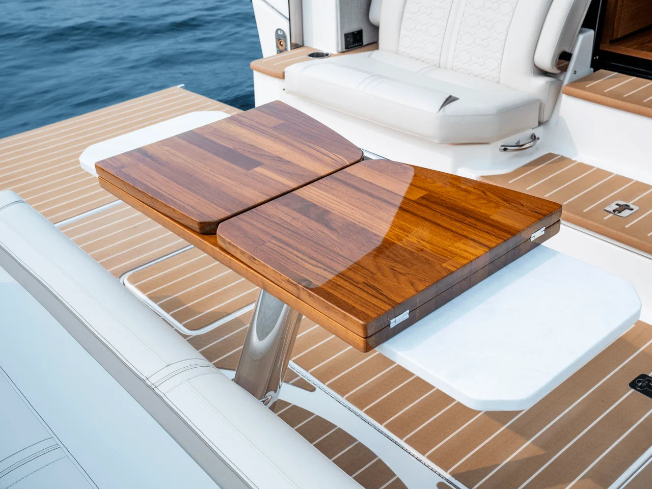 2025 Tiara Yachts LE 48 48.0 feet, Inuvik, Northwest Territories #27
