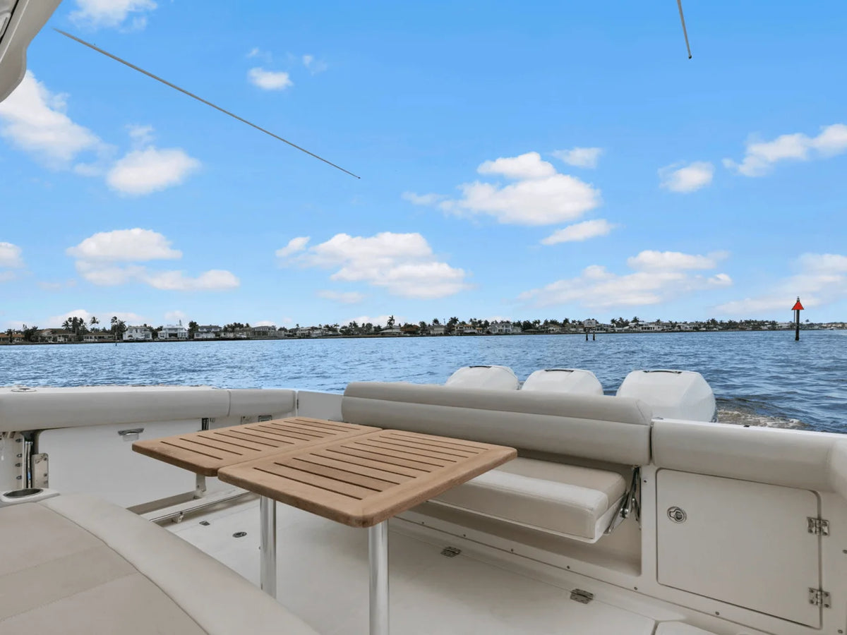 2018 Boston Whaler 380 OUTRAGE 38.0 feet, Naples, Florida #32