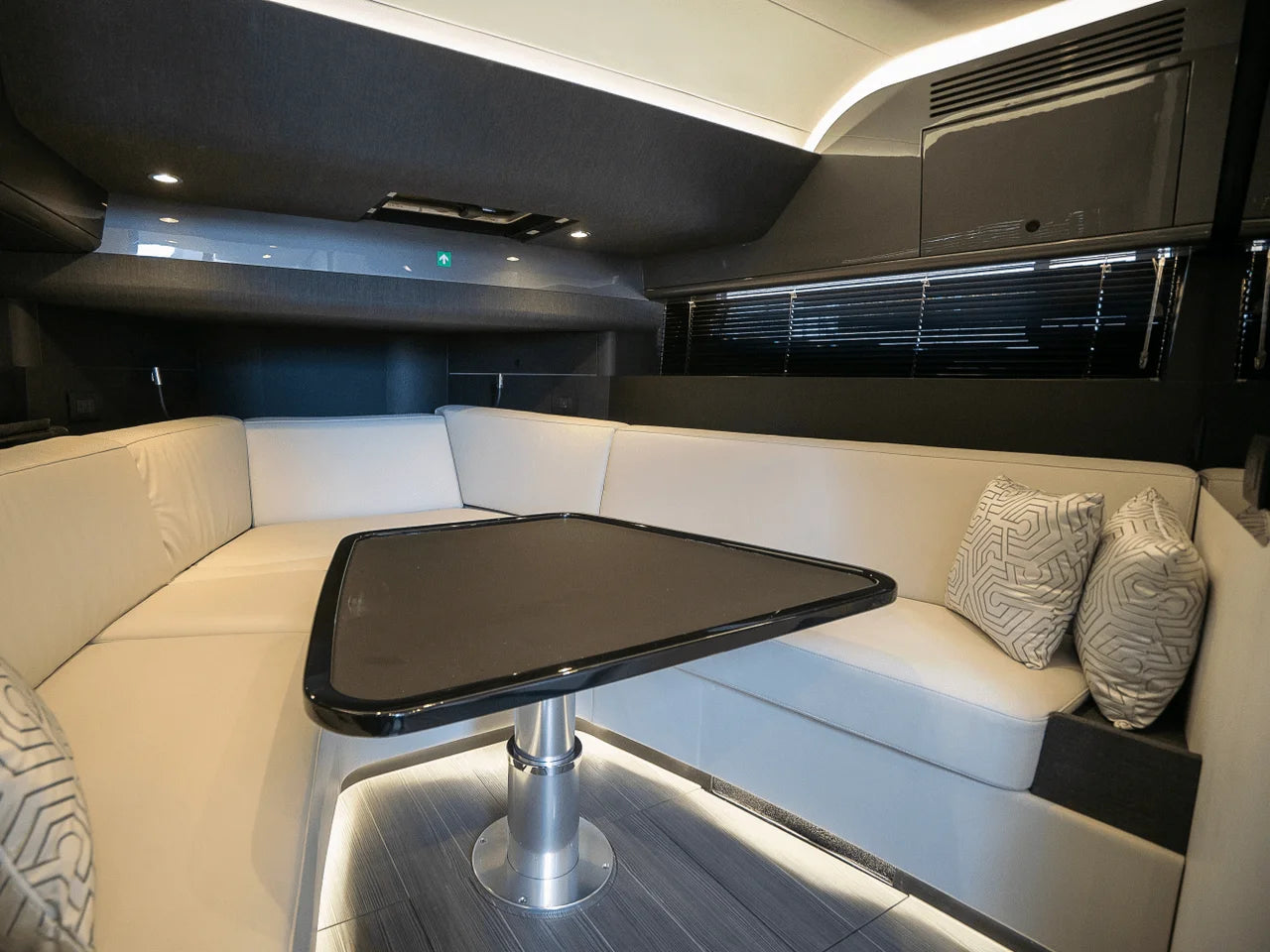 2026 Azimut Verve 42 42.0 feet, Fort Myers, FL #23