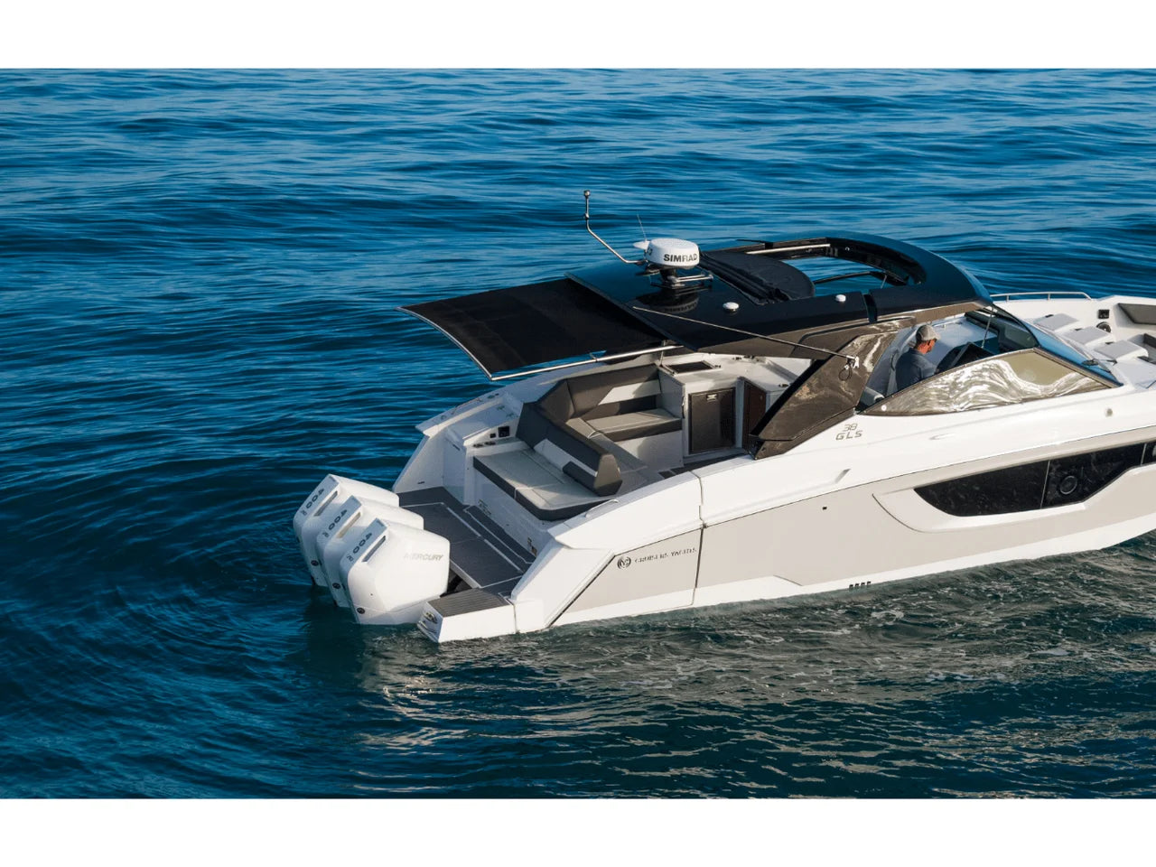 2026 Cruisers Yachts 38 GLS Outboard 38.0 feet, Inuvik, Northwest Territories #25