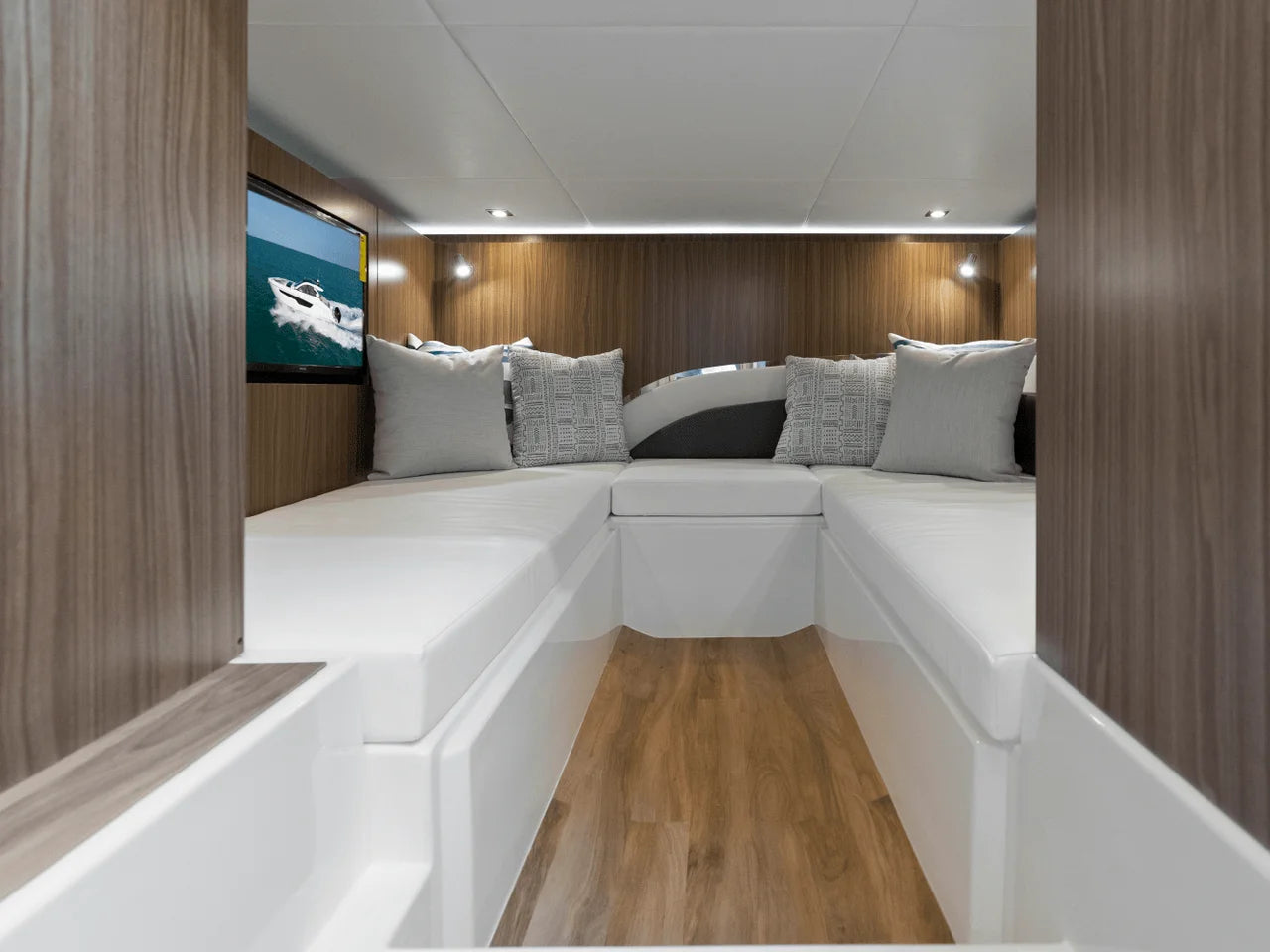2026 Cruisers Yachts 50 GLS 50.0 feet, Inuvik, Northwest Territories #108