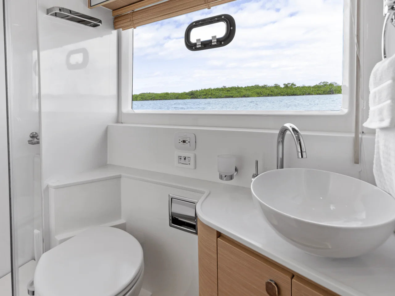 2026 Aquila 50 Yacht 50.0 feet, Inuvik, Northwest Territories #75