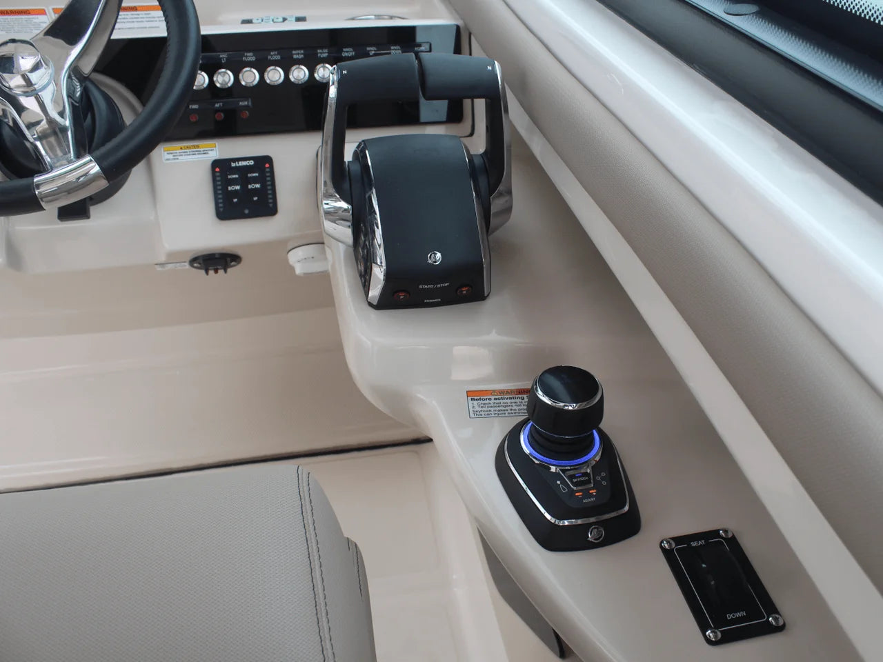 2026 Boston Whaler 330 Vantage 33.0 feet, Charleston, South Carolina #49
