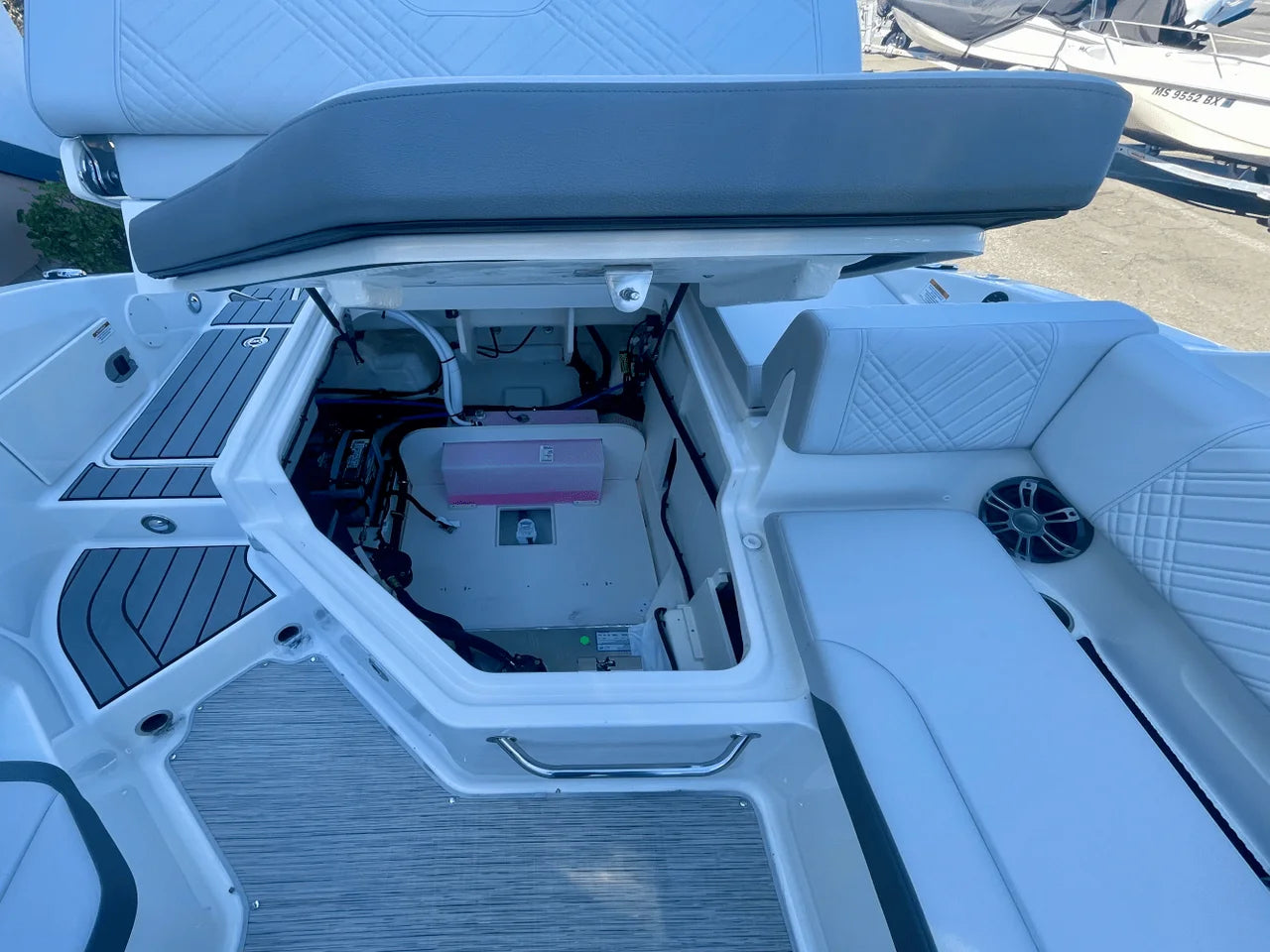 2026 Sea Ray SDX 250 Outboard 25.0 feet, Danvers, Massachusetts #7