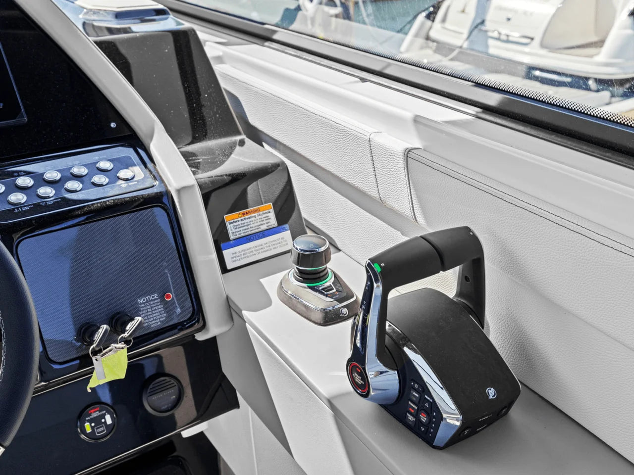 2026 Cruisers Yachts 34 GLS Outboard 34.0 feet, Danvers, Massachusetts #29