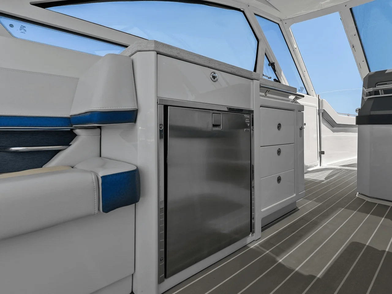 2019 Formula 400 SUPER SPORT CROSSOVER 40.0 feet, St Petersburg, FL #64