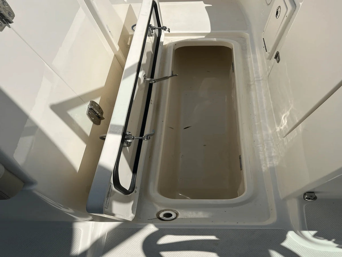 2022 Boston Whaler 240 VANTAGE 24.0 feet, Charleston, SC #23
