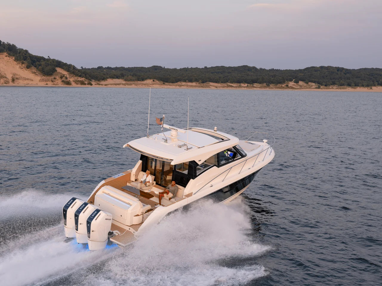 2025 Tiara Yachts LE 48 48.0 feet, Inuvik, Northwest Territories #42