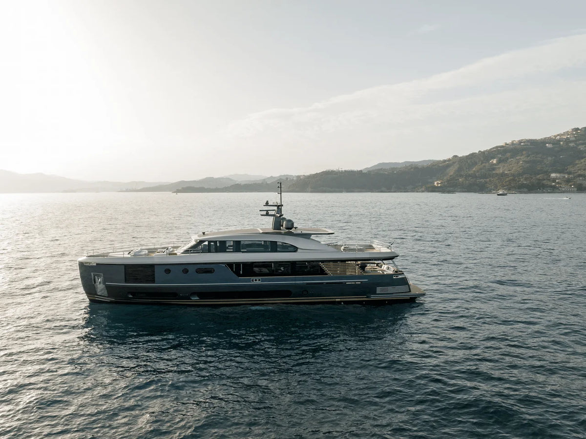 2027 Azimut Magellano 30M 98.0 feet, Inuvik, Northwest Territories #10