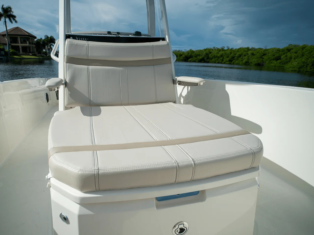 2026 Boston Whaler 250 Dauntless 25.0 feet, Fort Myers, FL #15