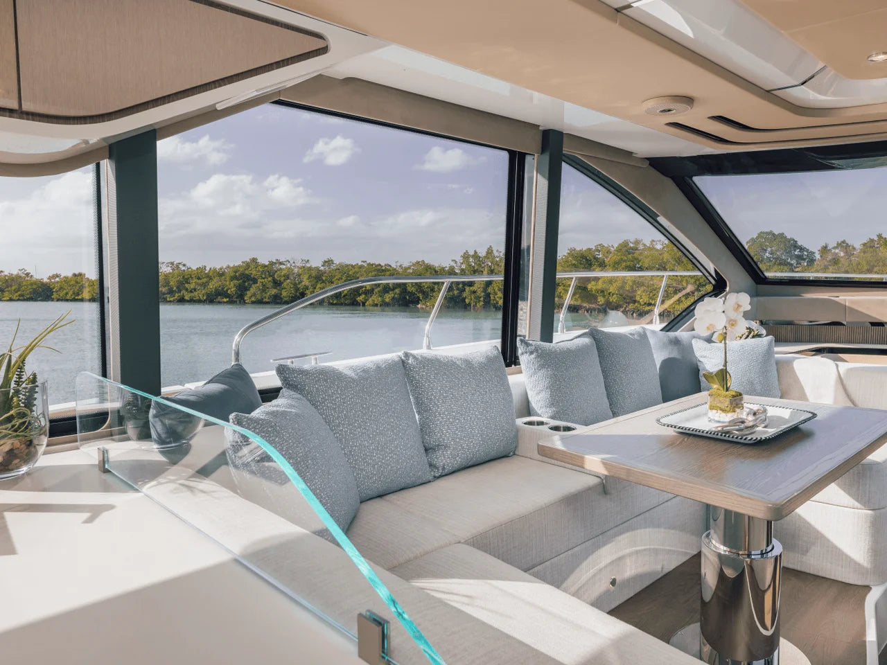 2027 Cruisers Yachts 57 FLY 57.0 feet, Naples, Florida #59