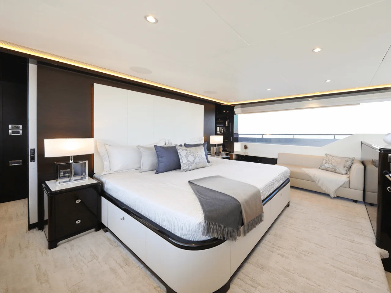 2027 Ocean Alexander 37L 120.0 feet, Pompano Beach, FL #41