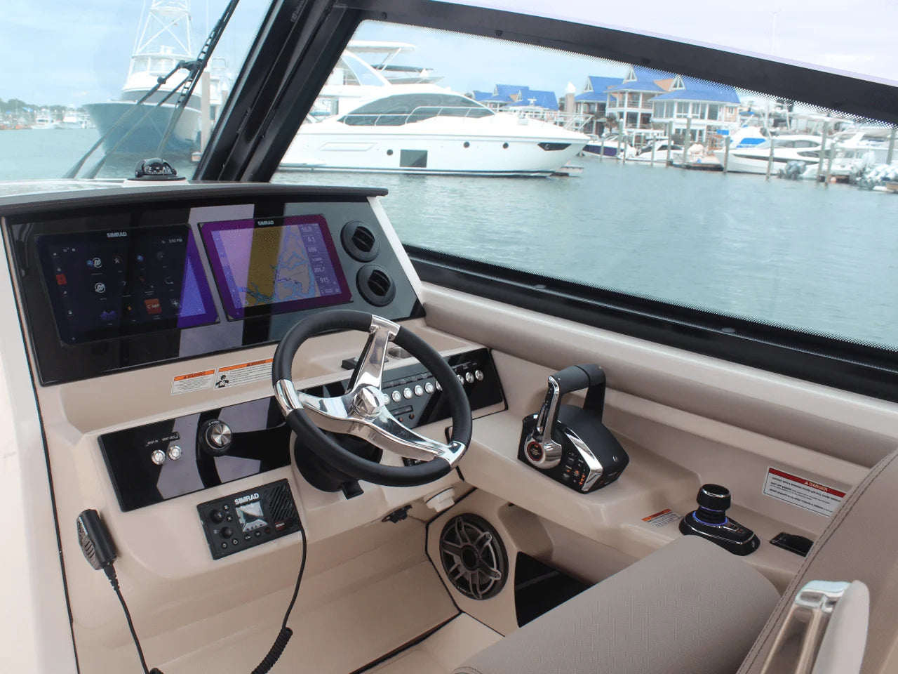 2026 Boston Whaler 330 Vantage 33.0 feet, Wrightsville Beach, North Carolina #47