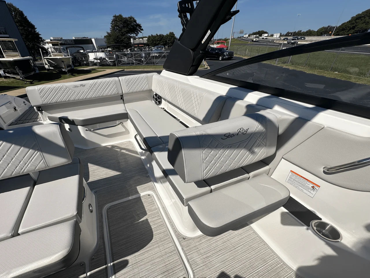 2026 Sea Ray SDX 250 Surf 25.0 feet, Greenville, SC #18