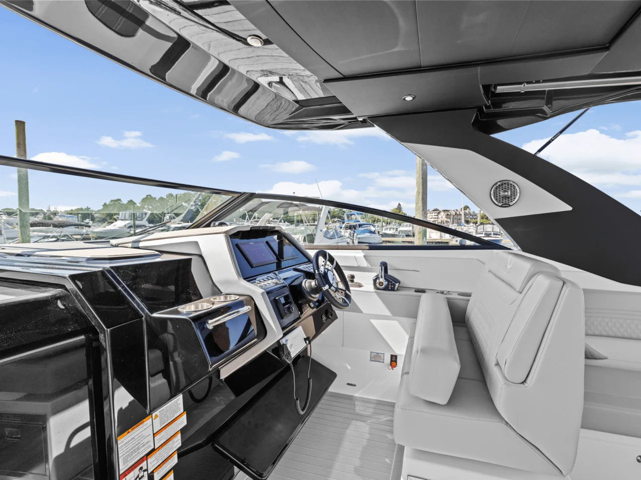 2026 Cruisers Yachts 34 GLS Outboard 34.0 feet, Danvers, Massachusetts #22